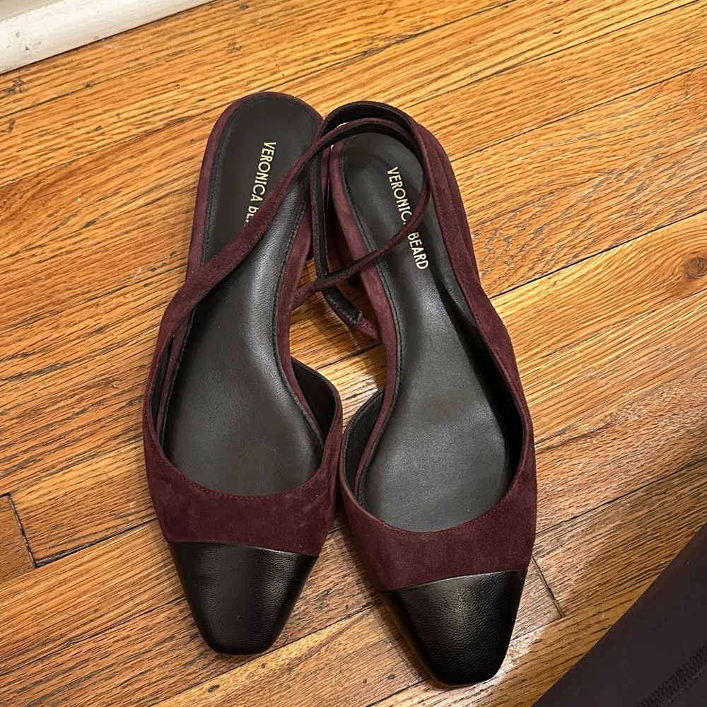 Veronica Beard Burgundy and Black Flats